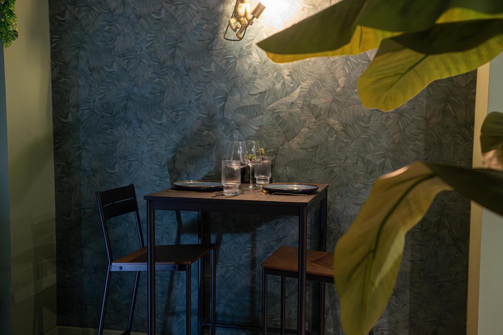 Secret Jungle - Love Room By Prim0 C0Nciergerie Royat Exteriér fotografie